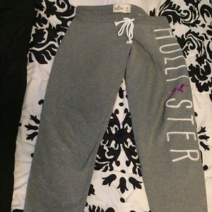 hollister sweat pants 🌴